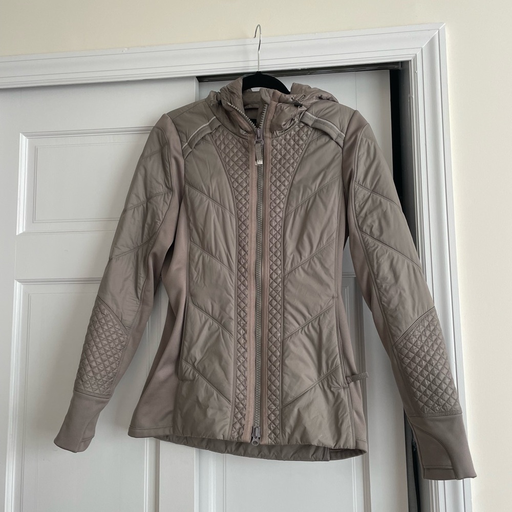 Athleta primaloft zip up jacket size S